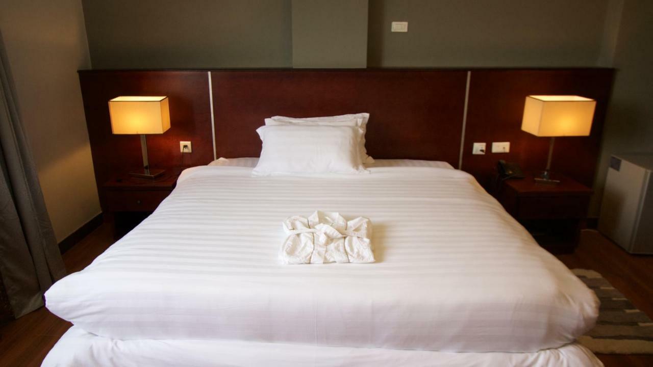 Yinm Furnished Apartment Addis Abeba Exterior foto