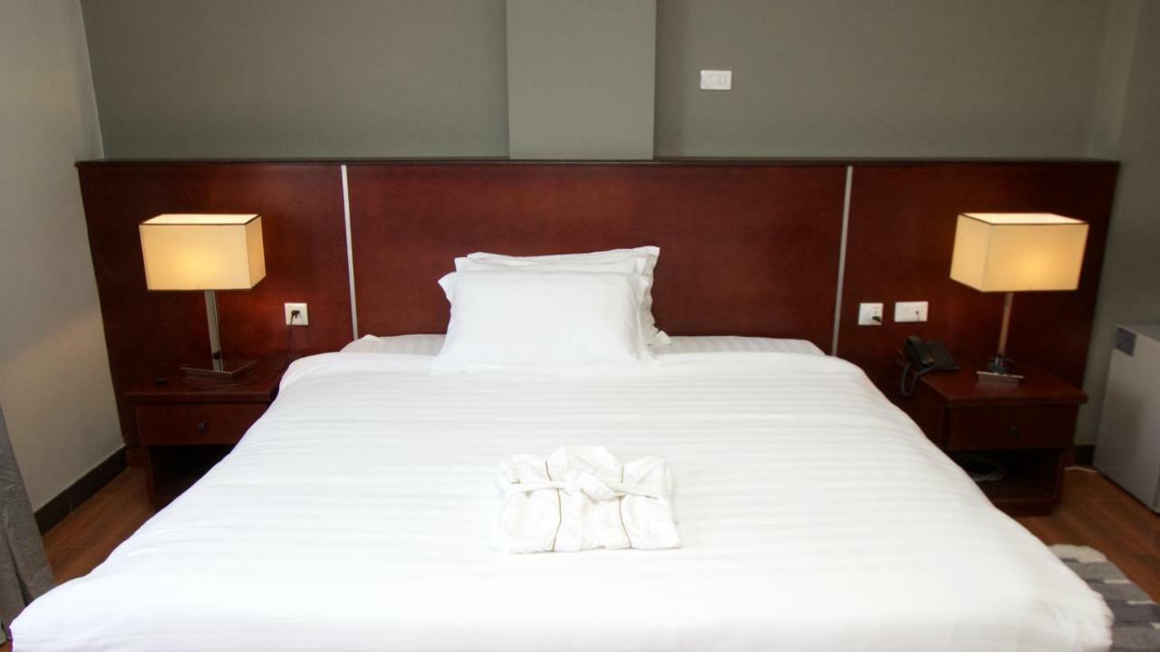 Yinm Furnished Apartment Addis Abeba Exterior foto